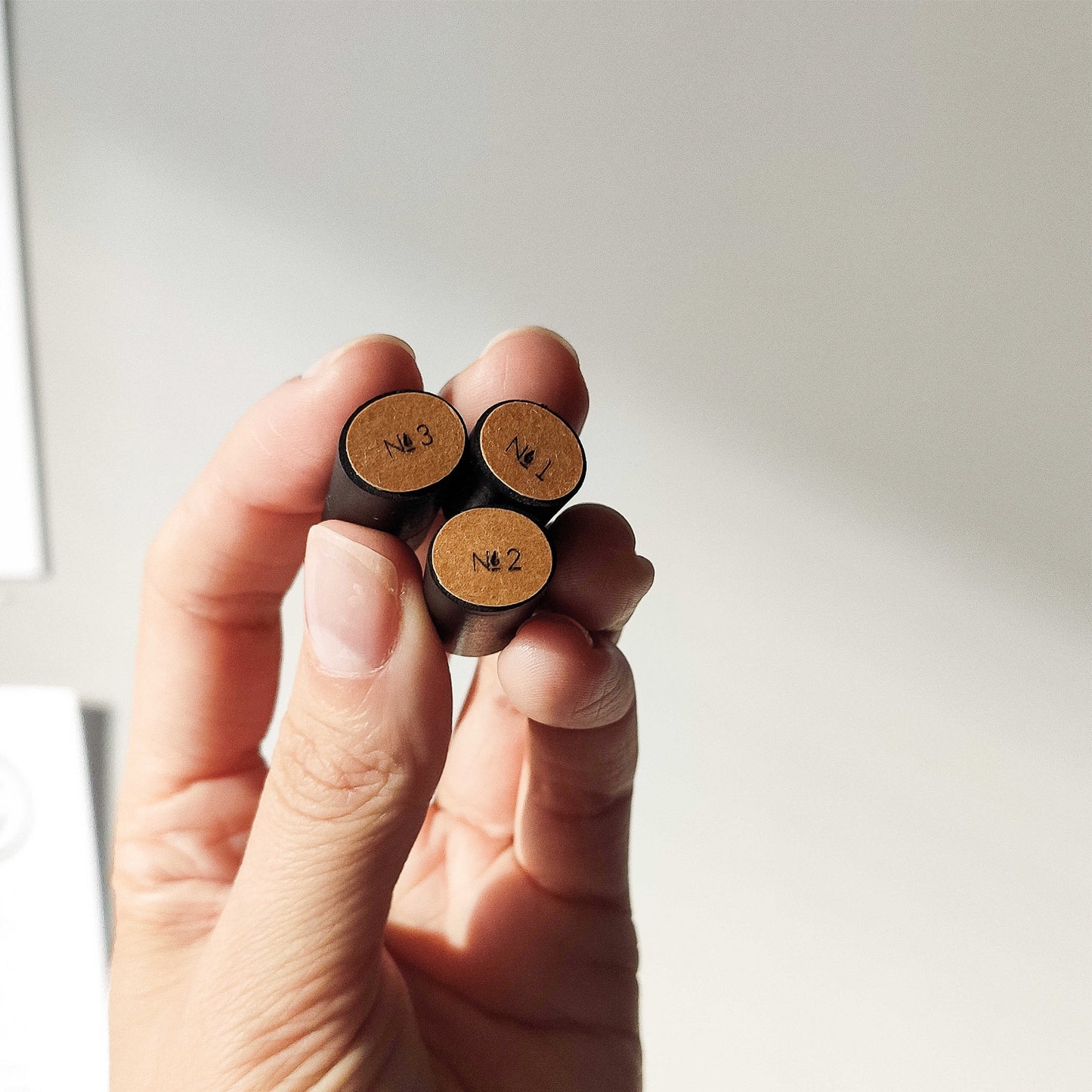 nib cap for protection creative holders
