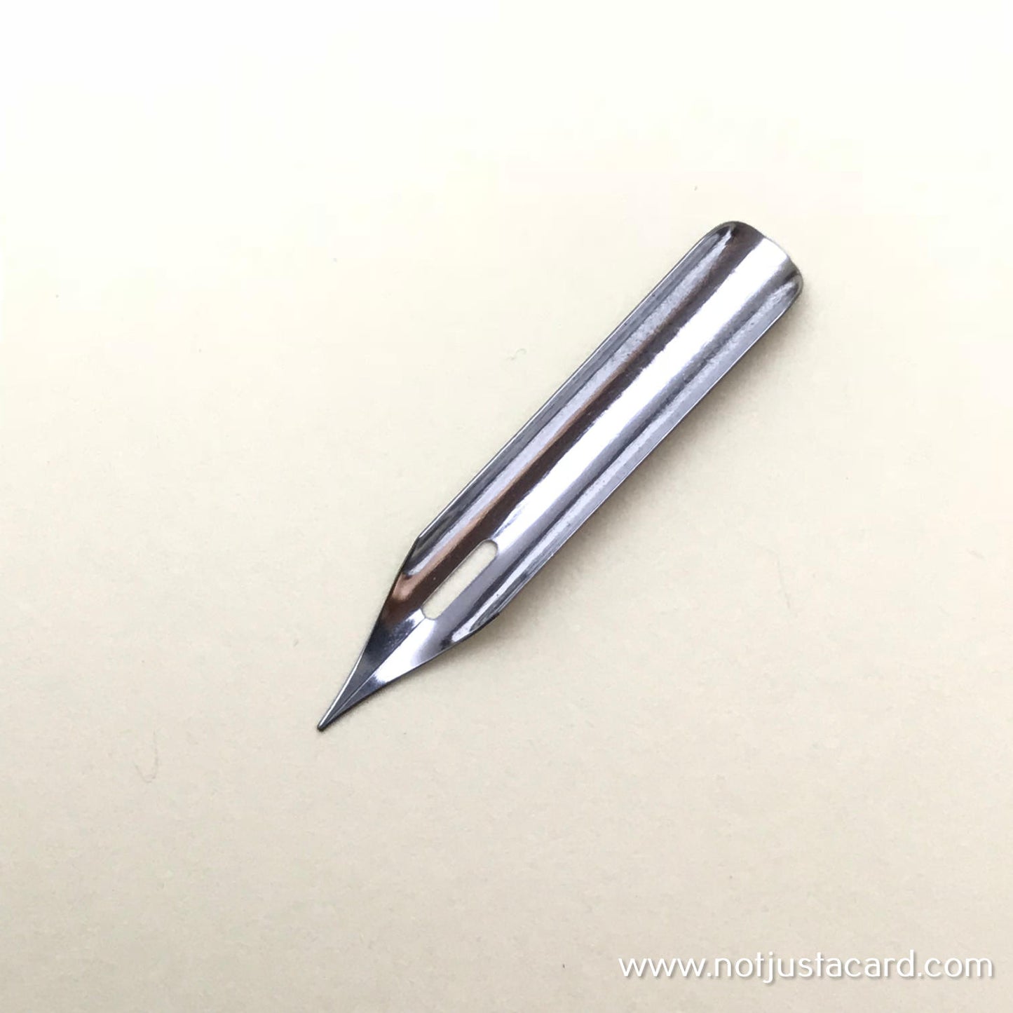 Hiro 700 Nib